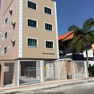 Apartamento Residencial Lúcia Silvestre 